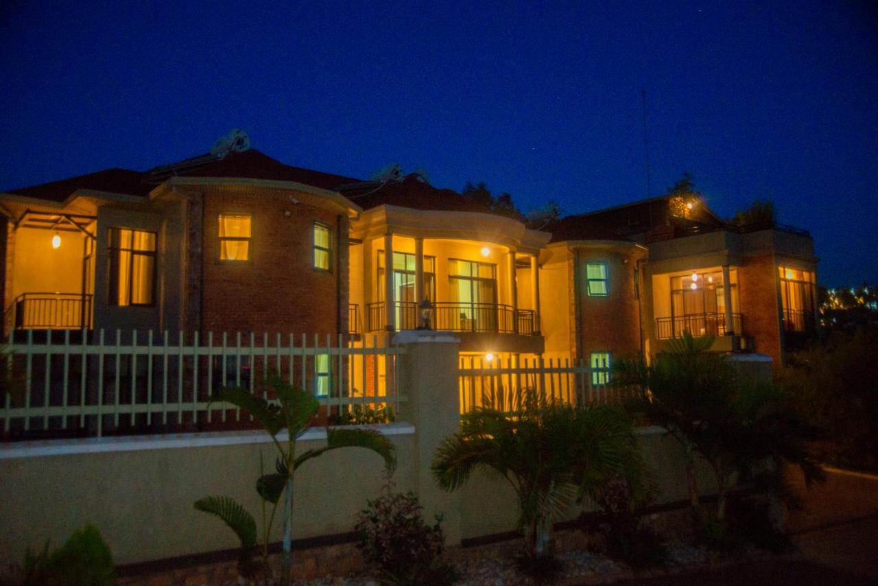 Quality Inn Hotel Kigali Eksteriør billede