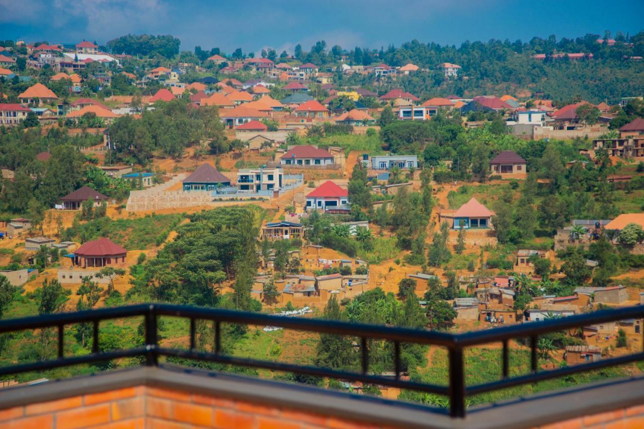 Quality Inn Hotel Kigali Eksteriør billede