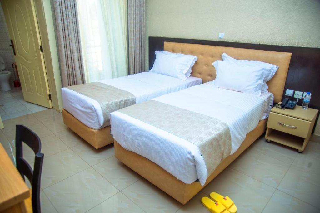 Quality Inn Hotel Kigali Eksteriør billede